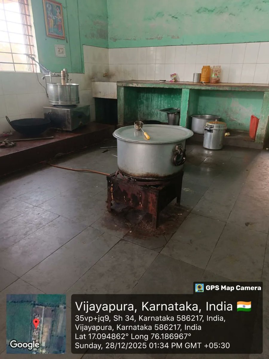 Krcrs452's tweet photo. Lunch #SocialAudit_SWDMeals #SocialWelfare_Karnataka https://t.co/vXhg9kphgz