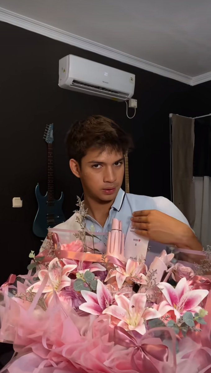 Mertua Mohan tweet media