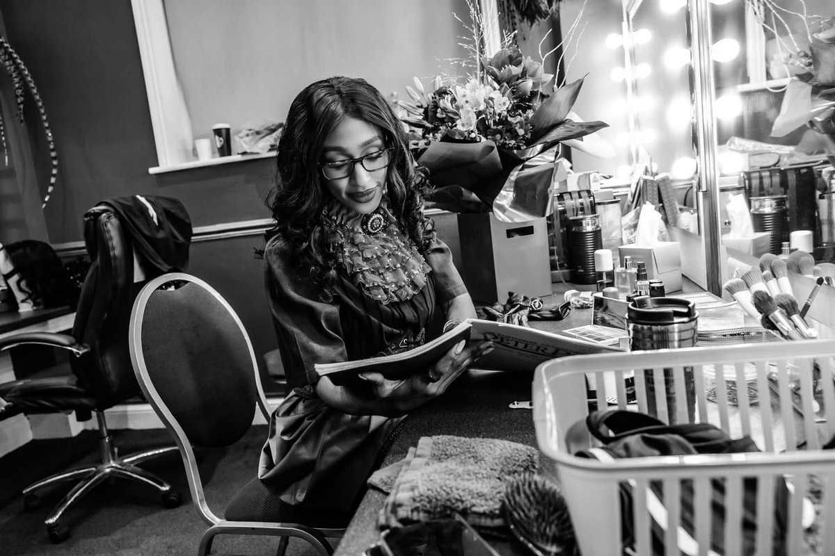 theillusionists's tweet image. Backstage can be an exciting place – a world of nerves, laughter, and last-minute magic. Here are some images of backstage moments from pantomimes across the UK this year.  #effects #twinsfx #panto #backstage