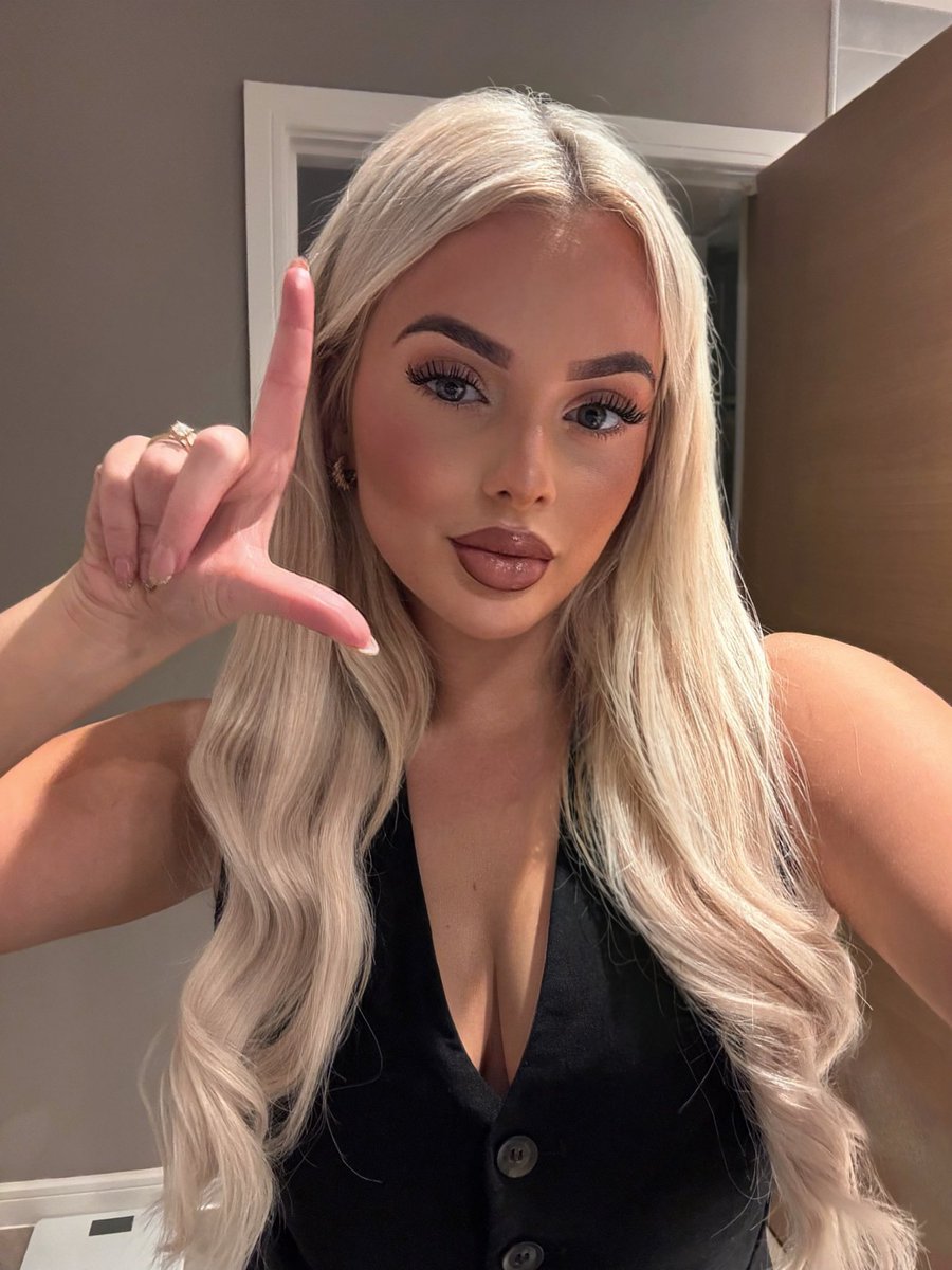 Miss Kaia 👑 tweet media