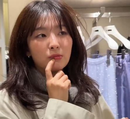 myseulgi0210's tweet image. #seulgi so hot 🥹😘🐻