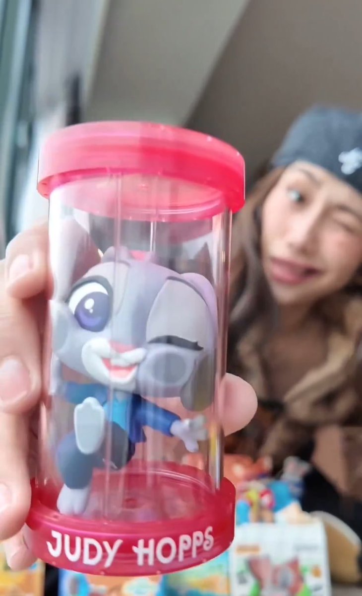 luvforsheena's tweet image. ginaya niya, ginaya niya !! AHAHAHAHHA 🥹🥹