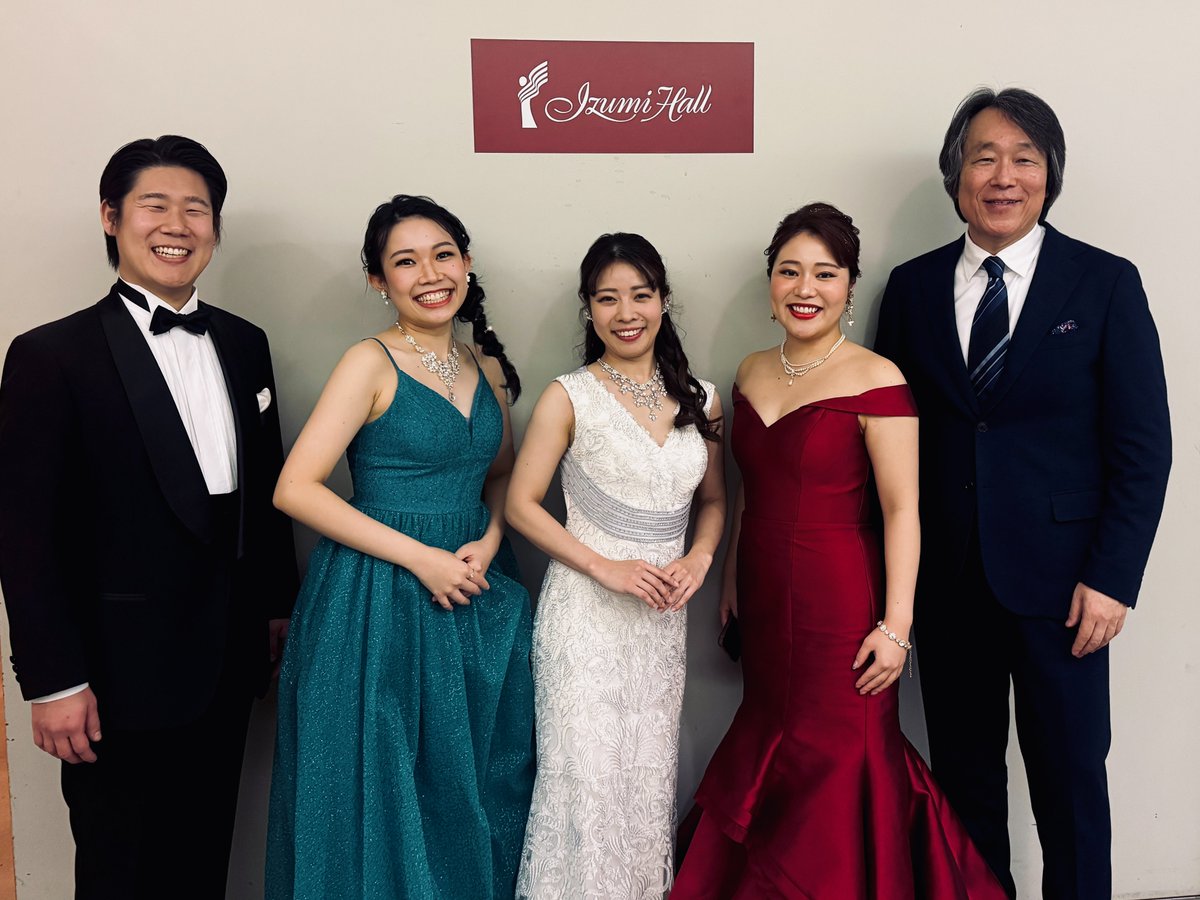 Izumi_Hall's tweet photo. 12月26日(金)オペラ・レクチャー・コンサート「パリで花開いたオペラ」にご来場、誠にありがとうございました。

才能あふれる若き歌い手の歌声を、佐藤正浩氏のピアノがさらなる高みへと手を引く、そんな幸せな音楽にホールが満ちていました。
2025年最後の主催公演、華やかな歌声で締めくくることができました。
https://t.co/8nrxAxj3o4

お客様のご感想をRPいたします。

#佐藤正浩（お話／ピアノ）
#渡邊美沙季（ソプラノ）
#谷菜々子（ソプラノ）
#後藤真菜美（メゾ・ソプラノ）
#福西仁（テノール）
#レクチャー・コンサート
#フランス・オペラ