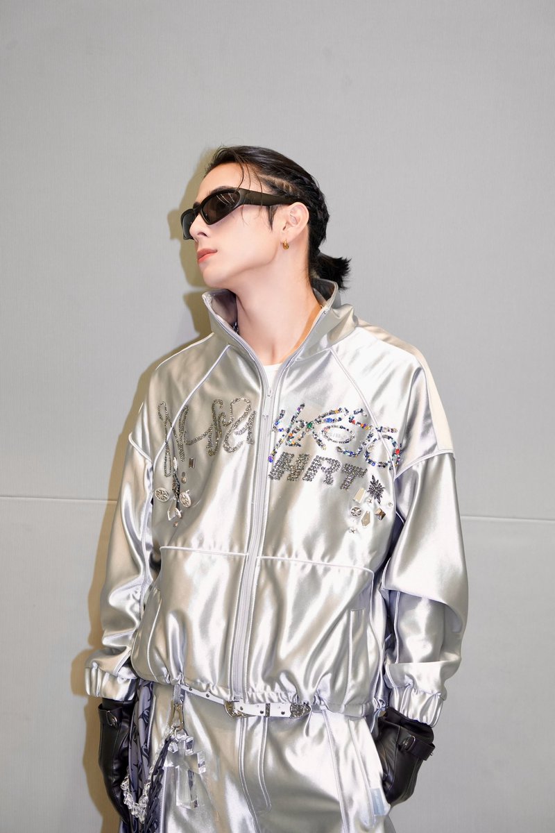 あじたま tweet media