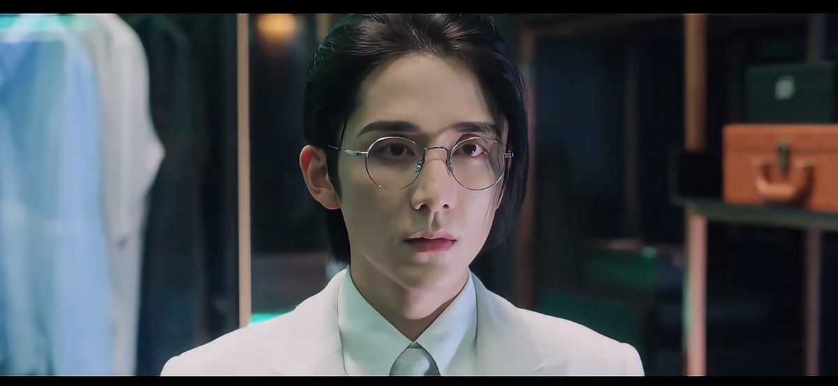 jjfmik's tweet photo. 你走不出，我放不下. But I want to change in this way < I can’t move on and I can’t let go >. Miss our President Pei so much. #ZhangXinCheng #PeiSu #FeiDu #Justiceinthedark #MoDu https://t.co/mLGWzUZNLI