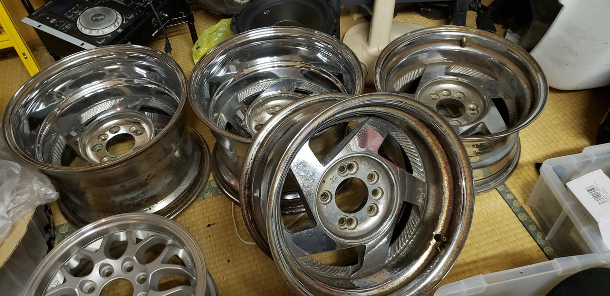 欲しい人いる? 出来れば引取りに来てくれると助かります 15インチ