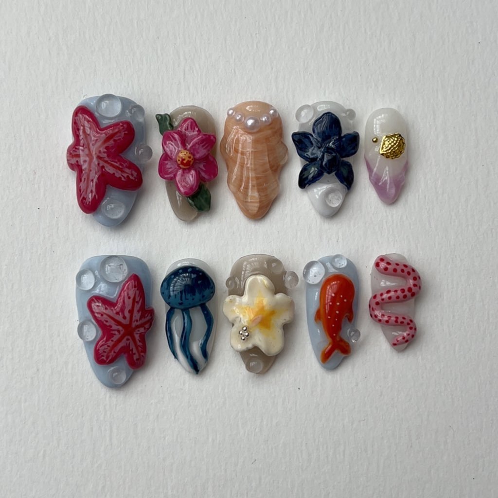 Mitten Kitten | Press-on Nails tweet media