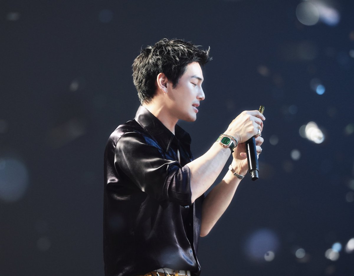 mileapoxjh's tweet photo. 😍😍😍
#BeOnCloudXmasNewYear2026
@Nnattawin1 #ApoNattawin https://t.co/JCRPZhvtWh