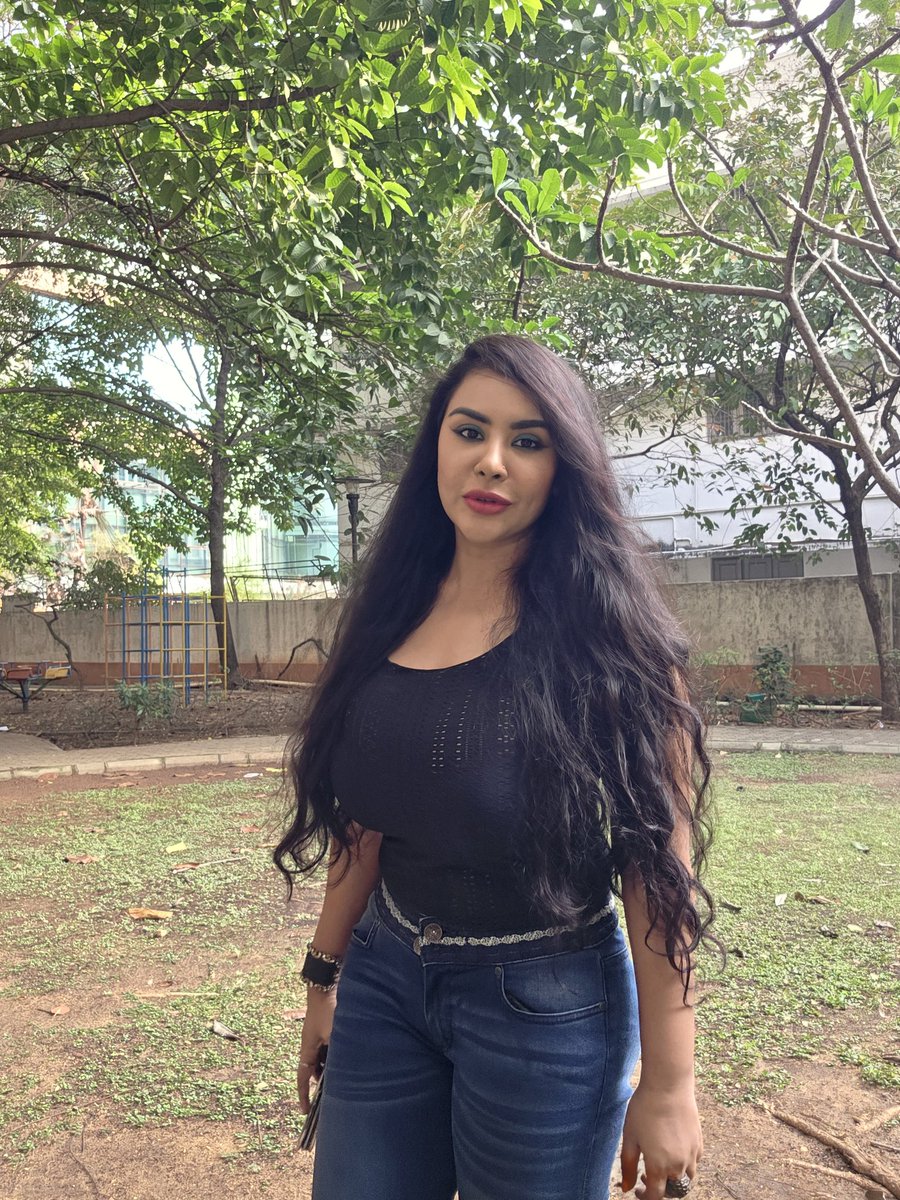 Sri Reddy tweet media