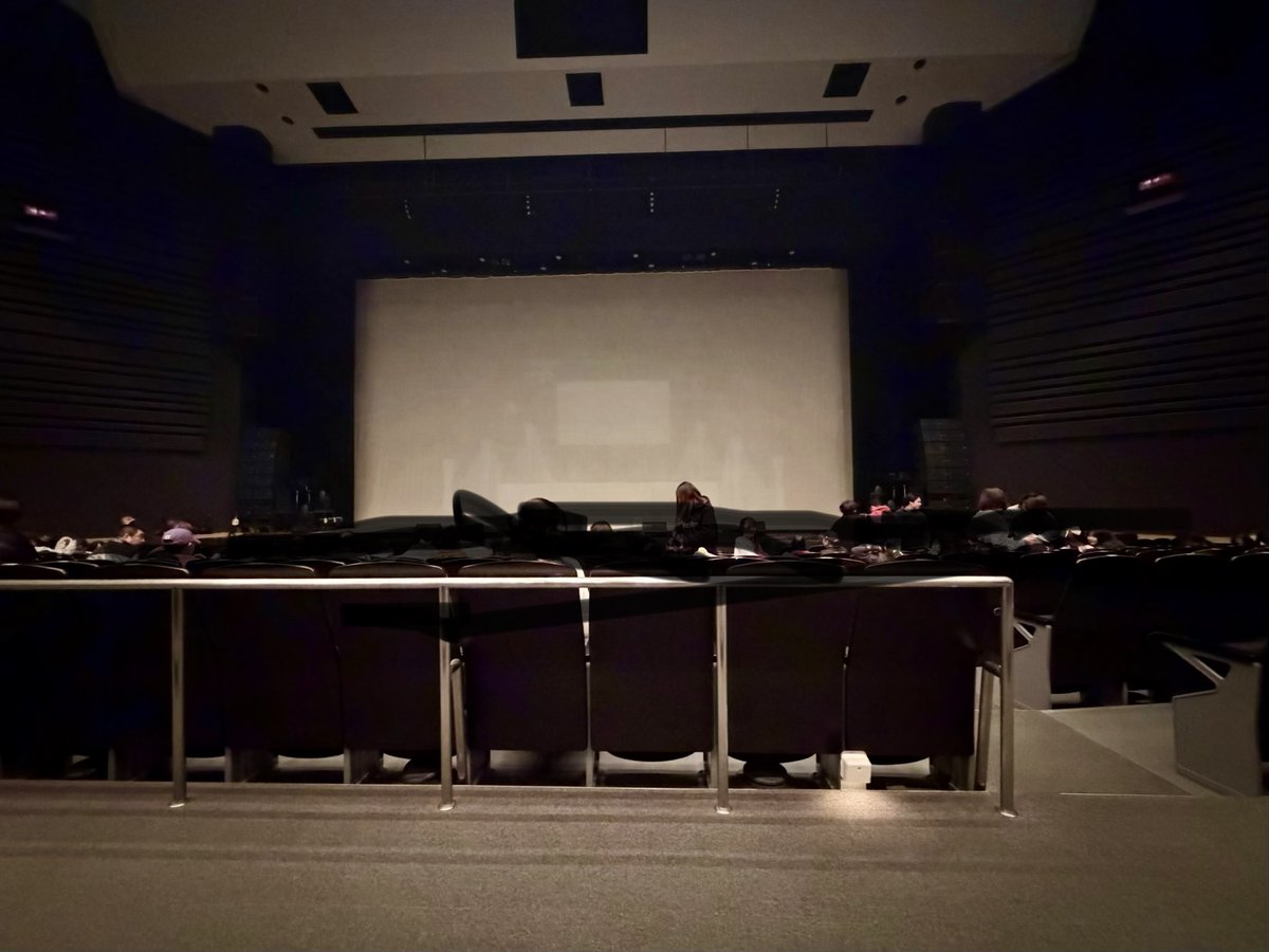 girls2 チュワパネ　3月7日　11開演　オリックス劇場 RT @MAGIMAJO_PURES: 「チュワパネ」が行われるはずだったオリックス