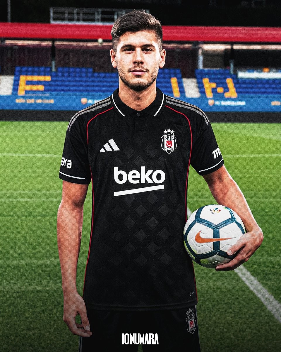 10Numaraco's tweet image. Beşiktaş, Bahia forması giyen 24 yaşındaki sol ayaklı stoper Santiago Ramos Mingo için en ciddi teklifi yapan kulüp oldu.

Oyuncu ile PSV, Southampton ve Lyon'da ilgileniyor.

(@Ekremkonur)