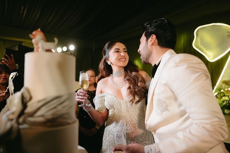 EksDilKiAwaaz's tweet photo. Happy Anniversary #AshMan to the journey that changed so many hearts...
From melodies that heal to moments that inspire.. celebrating the magic, the growth, and the endless love we've shared along the way... Grateful to be part of this beautiful story... Always with you guys today and forever 🧿✨❤️
@ArmaanMalik22 @AashnaShroff