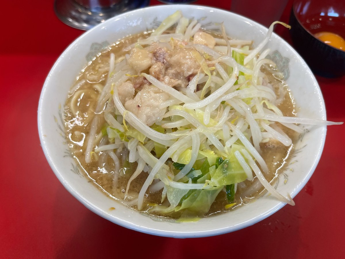 ngokkt's tweet photo. 無事に二郎納めして新宿向かう https://t.co/lvJMQZ193s