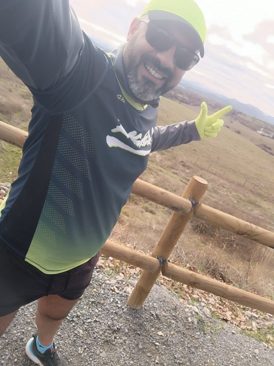 Pues ya estaría estrenado todo el equipamiento nuevo <a href="/DrinkingRunners/">🏃🏼‍♀️DrinkingRunners 🏃🏻‍♂️💎</a> <a href="/KMSxELA/">KMSxELA</a> . Ahora a seguir sumando!