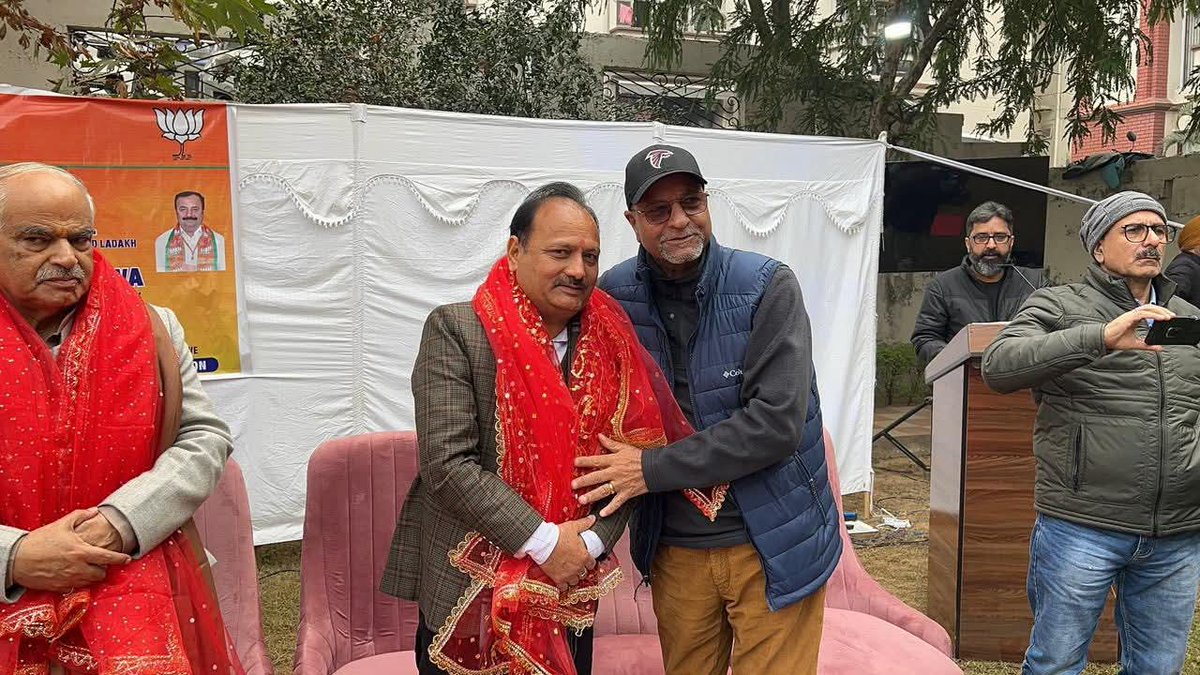 nareshsinghbjp's tweet photo. Today listened to the 129th episode of Mann Ki Baat organized at the Flats of Nideesh Enclave Residents Welfare Association, Channi Rama, along with Ashok Koul (J&amp;K BJP General Secretary – Org), MLA Ch. Vikram Randhawa and Kulbir Charak ji (District General Secretary)
#MannKiBaat https://t.co/ZDHsSaTbce
