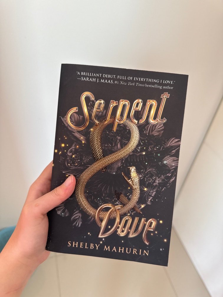 aesrayla's tweet photo. WTS Preloved Books (original import books beli dari periplus)
1. The secret history - 120k
2. American Royals - 60k
3. Believe Me (masih segelan) - 70k
4. Serpent &amp; Dove - 70k
Untuk detail setiap buku bisa dm. 

#prelovedbooks #bukusecond #prelovednovels #wtsimportbooks https://t.co/eCeDsU6PiH
