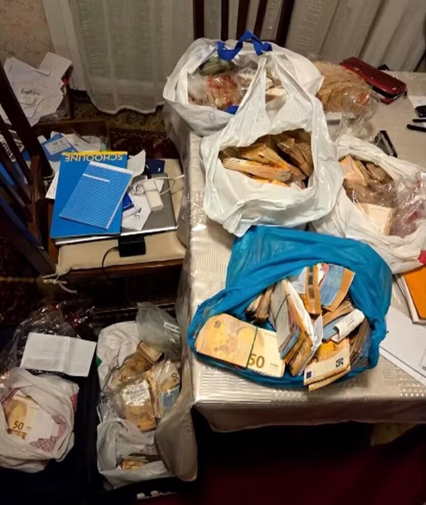 Alle details: Italië onthult netwerk voor liefdadigheids financiering die ruim 7 miljoen dollar aan Hamas heeft doorgesluisd israelnieuws.nl/post/alle-deta…