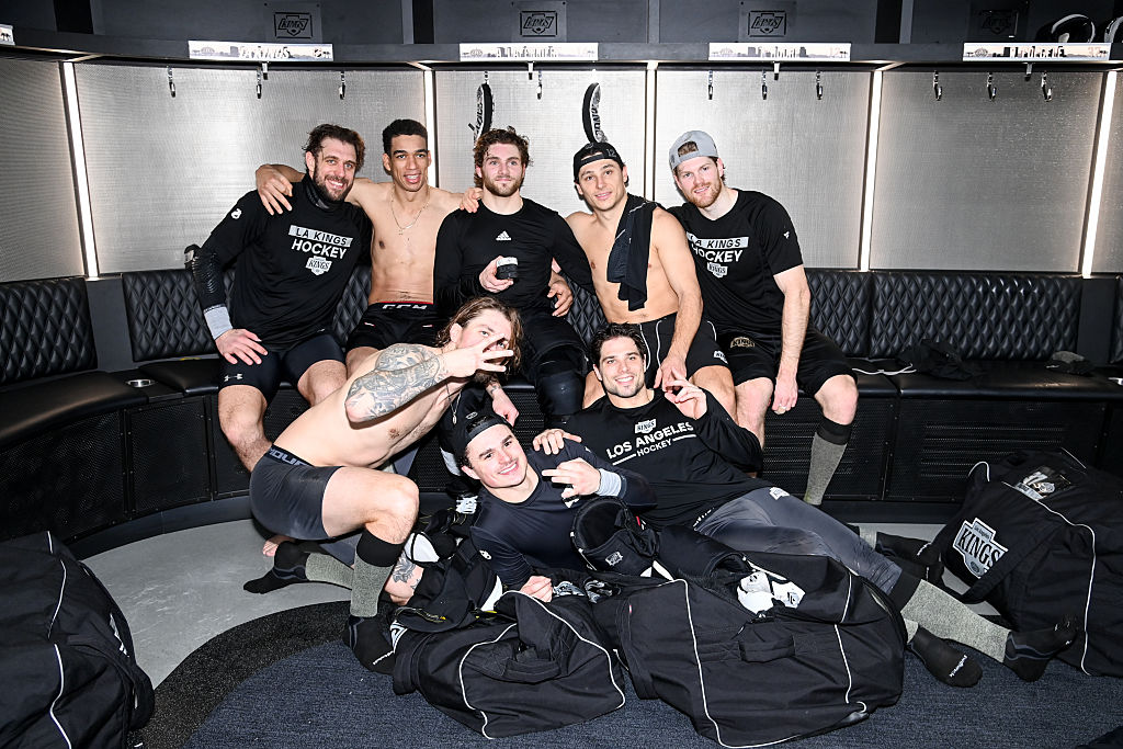 nhlespanol's tweet photo. Los @LAKings dominaron de principio a fin en el segundo round del #FreewayFaceoff de esta campaña 👑
#GoKingsGo https://t.co/hkTf2LikX1