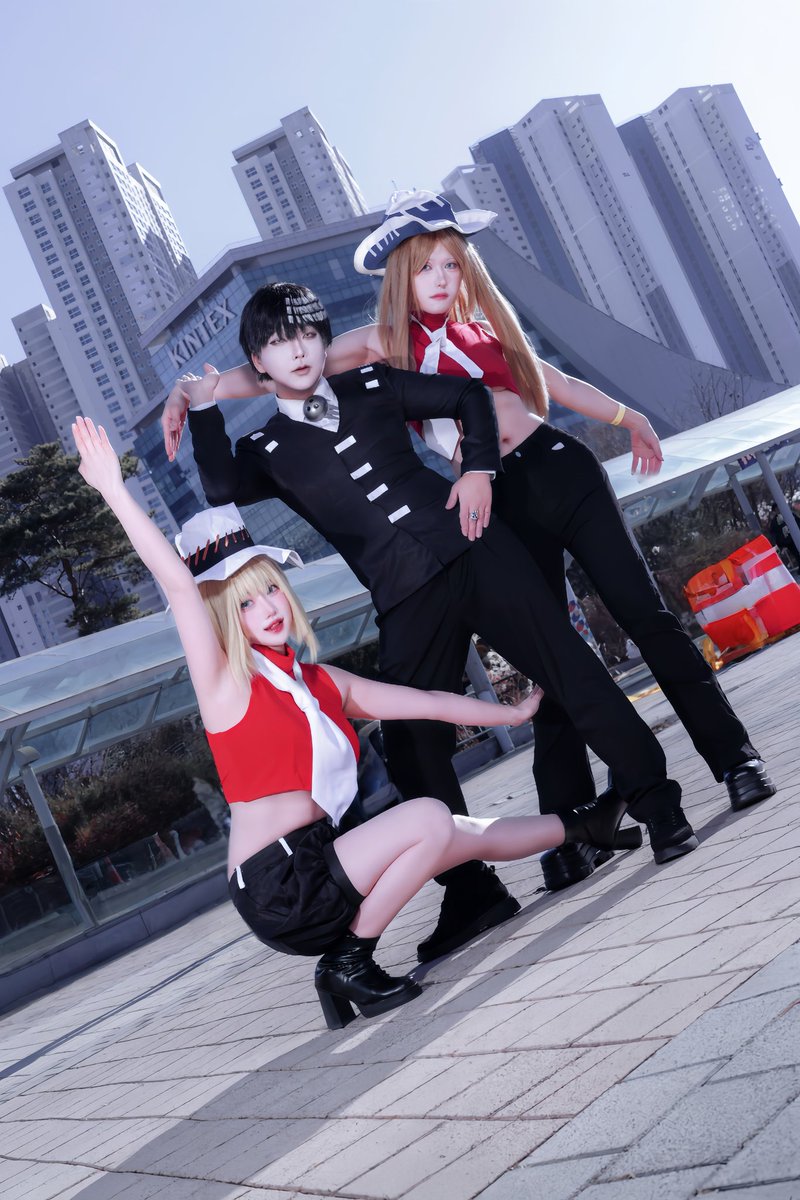 시메트리(대칭)야 말로 예술의 정점이지. 완벽해

📷. <a href="/kongkonge100/">오다뮤✷</a> 
페트리시아 톰슨 <a href="/satellacos/">사테라</a> 
데스 더 키드 <a href="/KJ_GIN/">キン (금자)</a>
엘리자베스 톰슨 <a href="/mandu374/">김치만두.</a> 
#souleater #ソウルイーター #소울이터