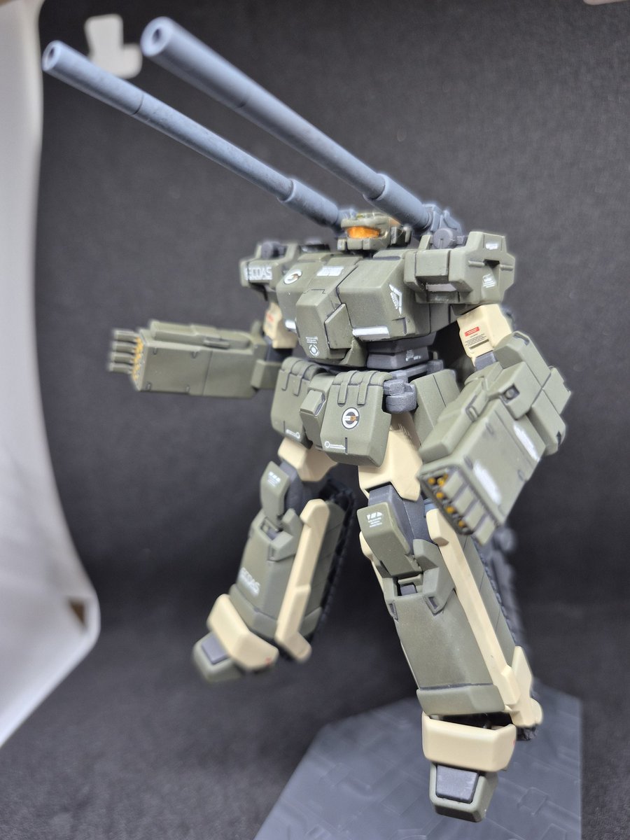 keitanrx178's tweet photo. #gunpla
#ガンプラ
#ガンプラ好きな人たちと繋がりたい 
#ガンプラ女子
#ロト
#ガンプラ好きな人と繋がりたい
#おっきーおっきーチャンネル
皆さん、こんにちは👋😃こんばんは😃🌃おはようございます🤗お疲れ様です😌💓作成中のhguc ロトが完成しました。年内最後の作品間に合いました。よい年を🙂‍↕️ https://t.co/K0krxfBaNO