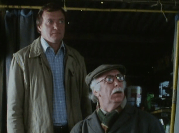 bixbeiderbot's tweet photo. #BeiderbeckeAffair - 4. "Um... I know what you're thinking"

BIG AL:  Yes, a cup of tea. The way these organisations operate, two-handed. One of us is gentle, kind, courteous, solicitous and the other one's [Looks across at Trevor] the hard man.
HARRY:  Is that right? https://t.co/eLCve1FGuW