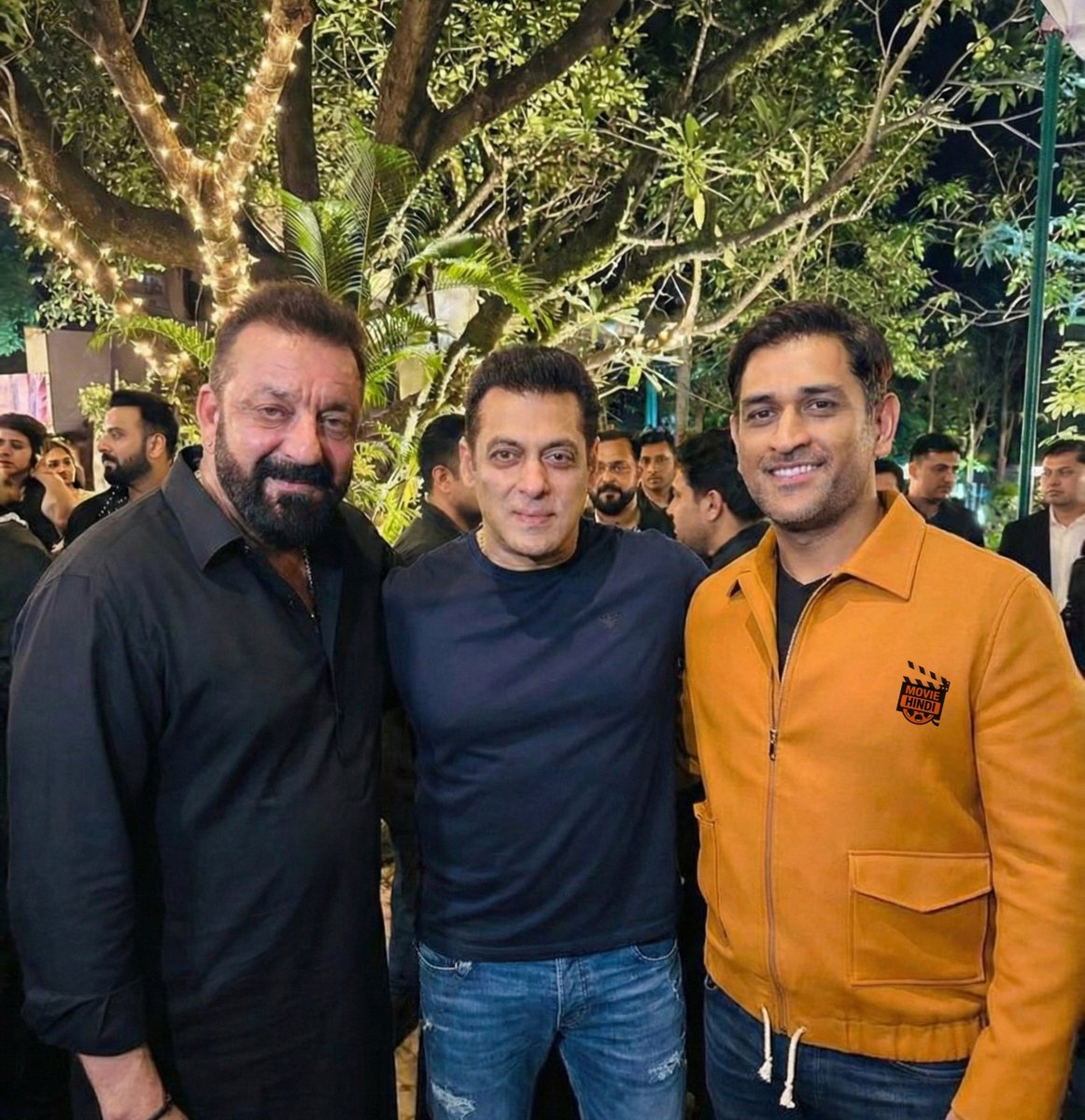 CricCrazyJohns's tweet image. A POWERFUL PICTURE 🥶🔥