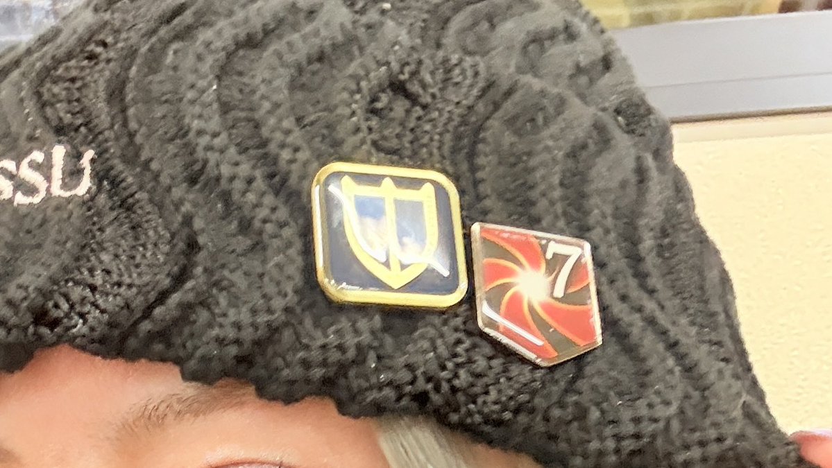 2nouma's tweet image. タンクだから生きてる帽をかぶっています