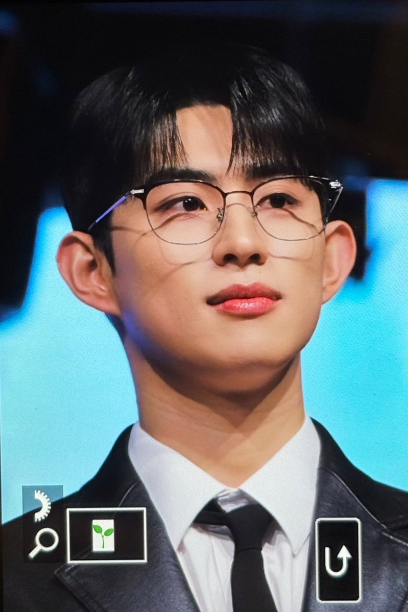 saessak__th's tweet image. 251228 매치플레이 팬미팅

나 이태형 얼굴에 자부심잇어
#매치플레이 #이태형 #Matchplay