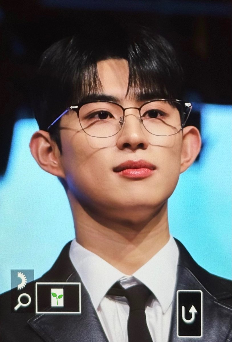 saessak__th's tweet image. 251228 매치플레이 팬미팅

나 이태형 얼굴에 자부심잇어
#매치플레이 #이태형 #Matchplay