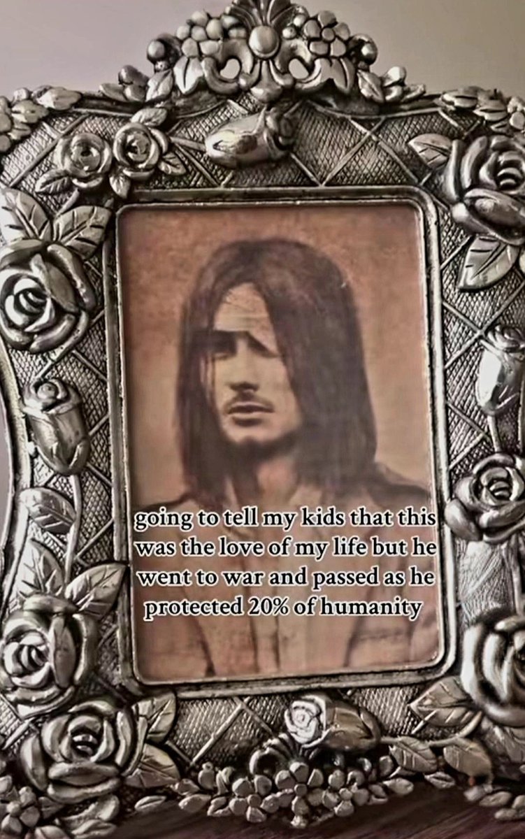 ʚ𝜗𝜚Marissa𝜗𝜚ɞ ✨️ (@eremikabossgirl) on Twitter photo 