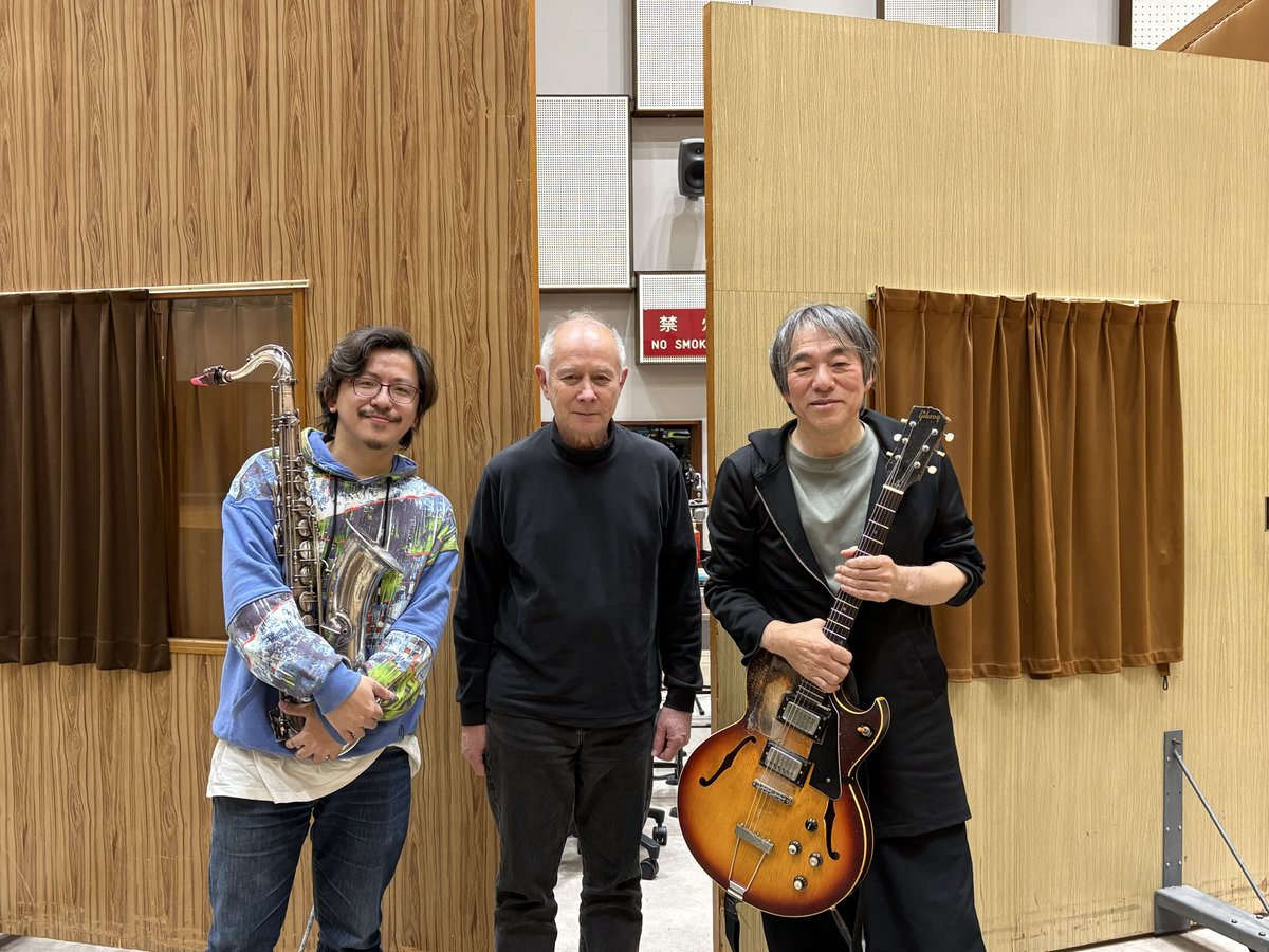 Point_ten_ten's tweet image. 明日 12/29(月)
『大友＆バラカン　ジャズ・リポート〜review &amp;amp; preview〜』

NHK-FM　ラジオ
19:25 〜 21:25

出演 #大友良英 #ピーター・バラカン
ゲスト #謝明諺

どうぞお聴き逃しなく🙌✨
nhk.jp/p/rs/ZGXJRR26W…