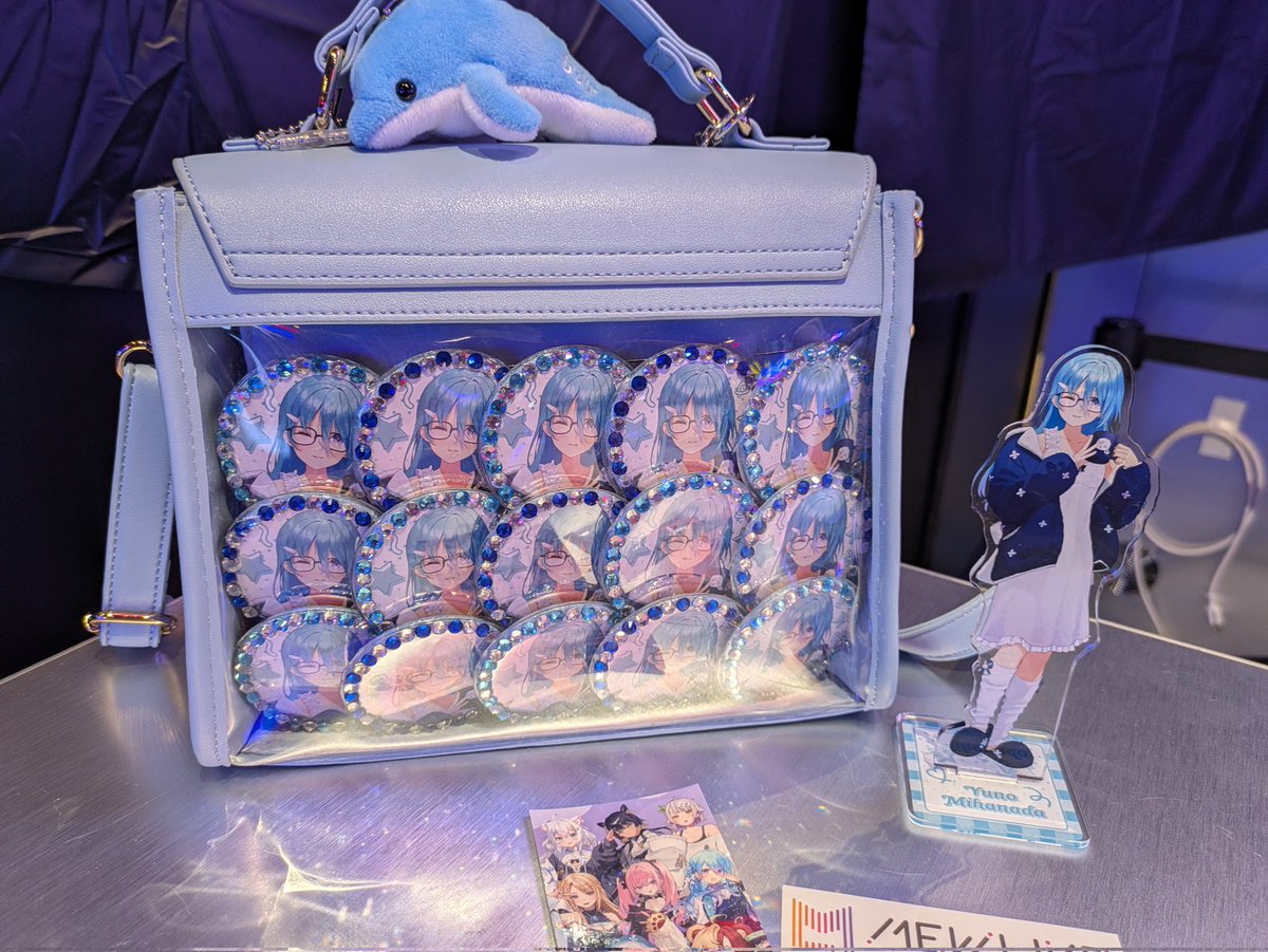 イベント缶バッジの痛バありがとう🐬 1on1があると直接見せてもらえる