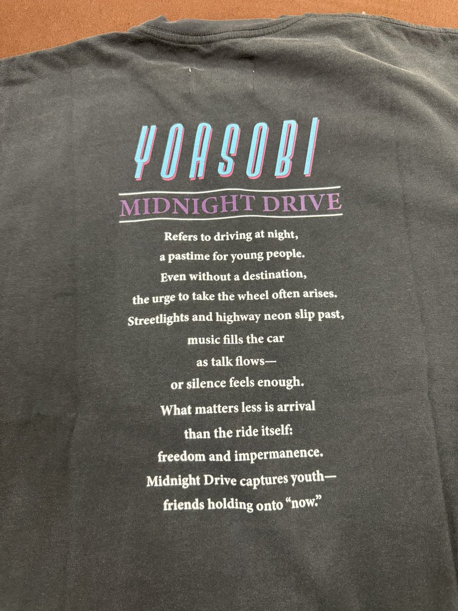 mr_foxhound's tweet photo. YOASOBI Tシャツ届いたー！

Lサイズで正解
オーバーサイズでいい感じ

デザイン最高

#YOASOBI_doulet https://t.co/xozqpEvqFo