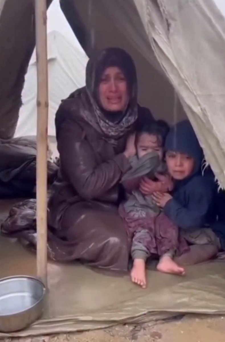 خدایا منجی عالم بشریت را برسان ...