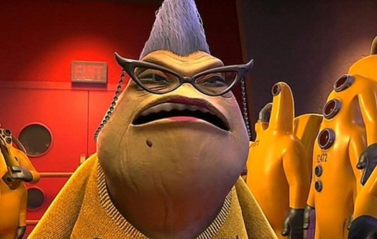 아니 비틀쥬스 엄마 볼때마다 자꾸 떠오름...👀