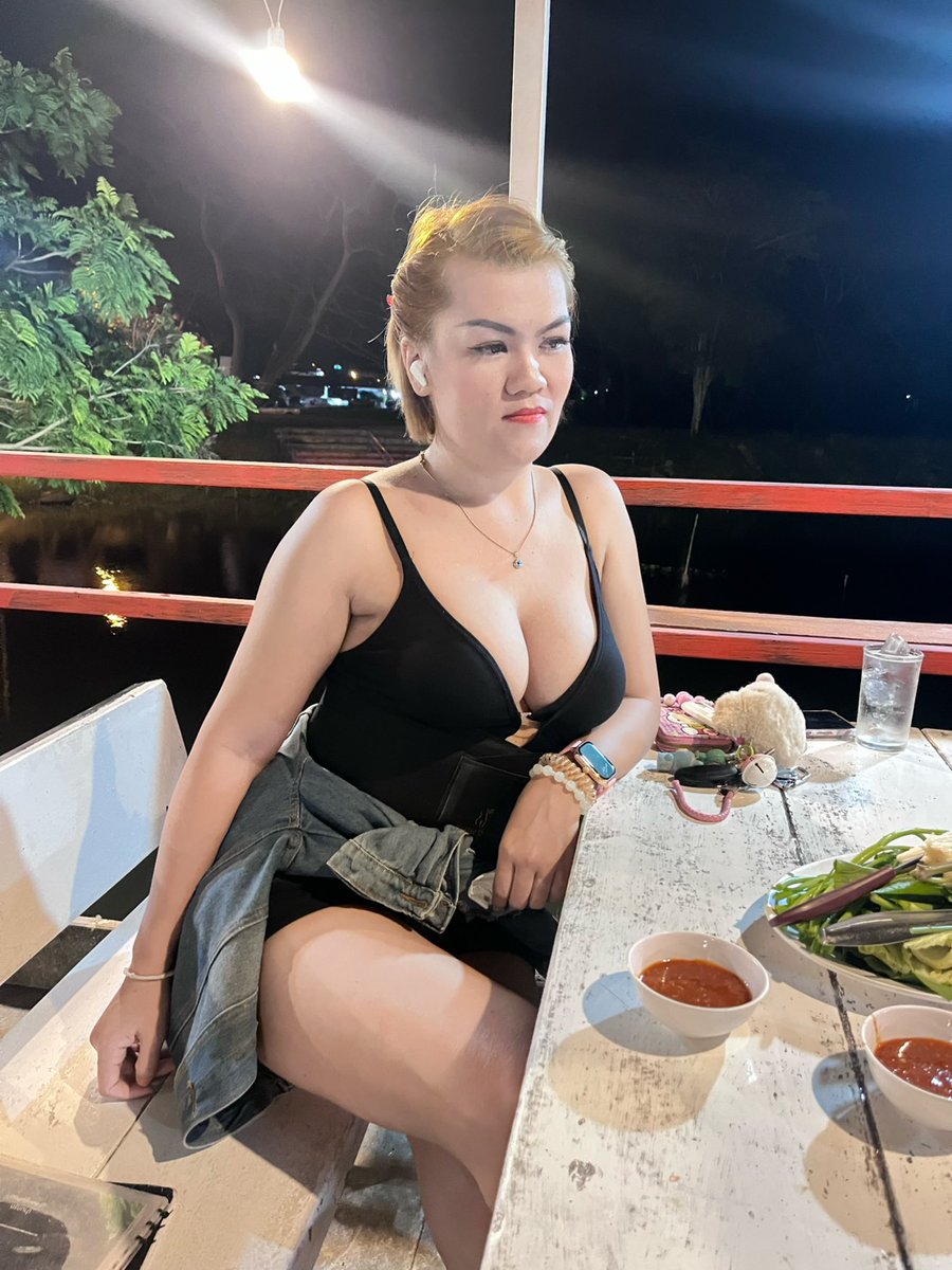 กูชื่อฟ้าใส tweet media
