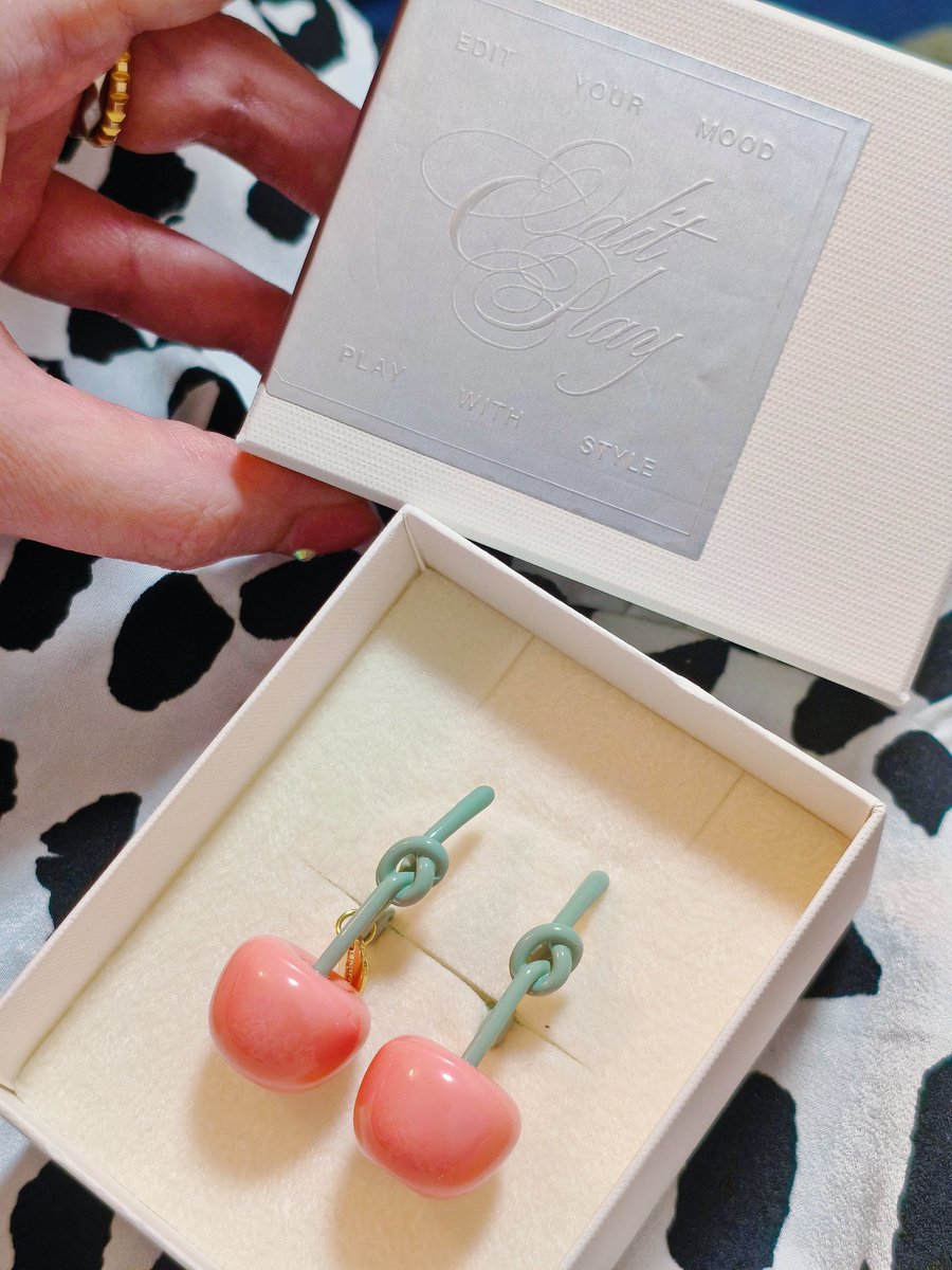 姪っ子にはジェムインジェムの小さい方をプレゼントにしたよ💎そして私