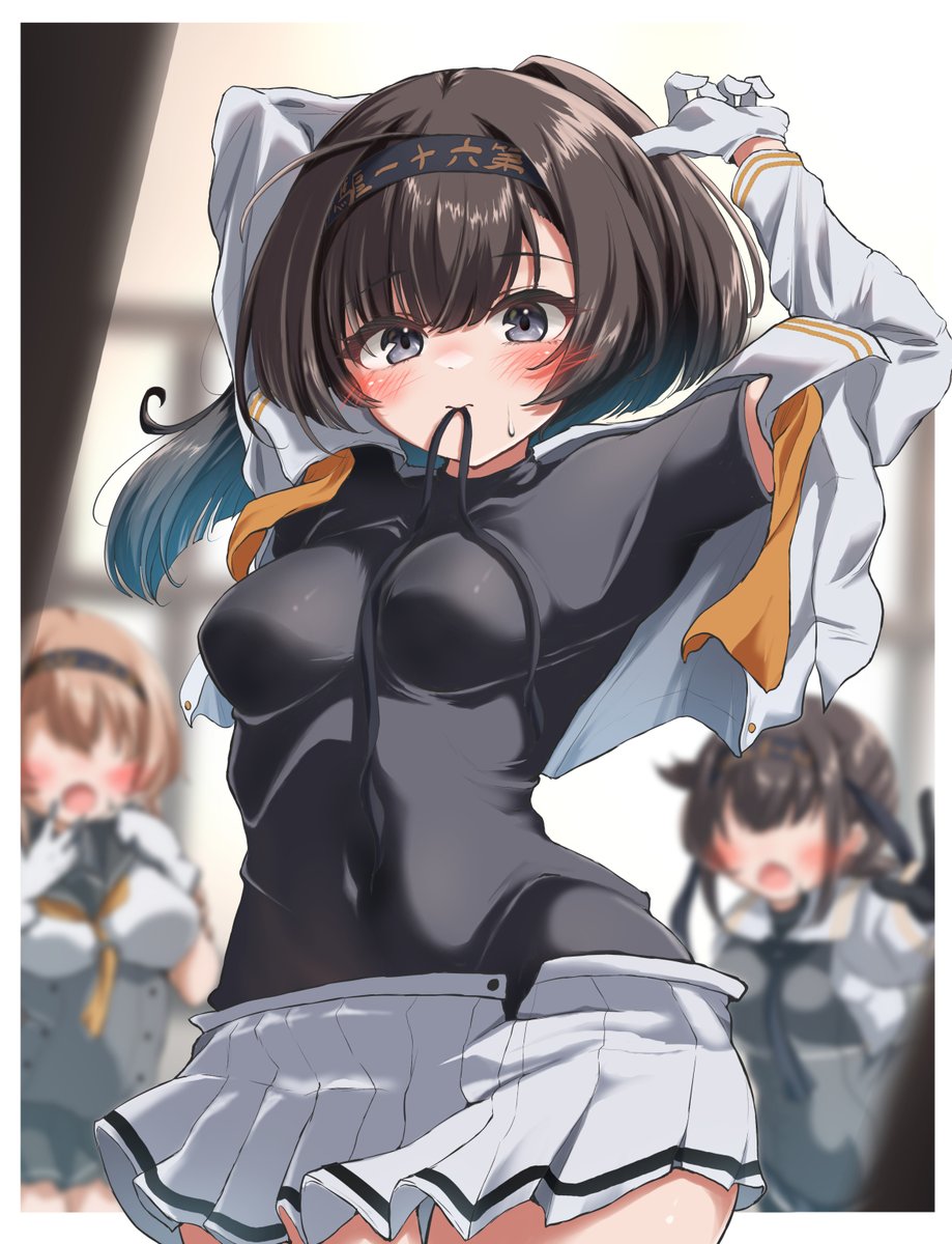 秋月改二、改装中…… 