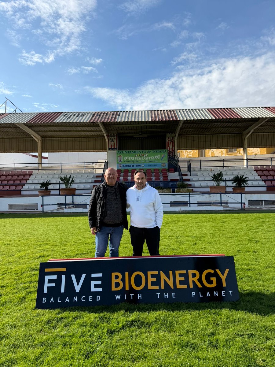 Reunión con el CEO de Five Bioenergy que confirma la ampliación de su patrocinio y su implicación en la <a href="/UBConquense/">UB Conquense</a> 

Con ambas entidades caminando de la mano, esta alianza impulsa el crecimiento mutuo y consolida el Olímpico de Totana como proyecto de futuro. 💙🔴⚪️⚽️