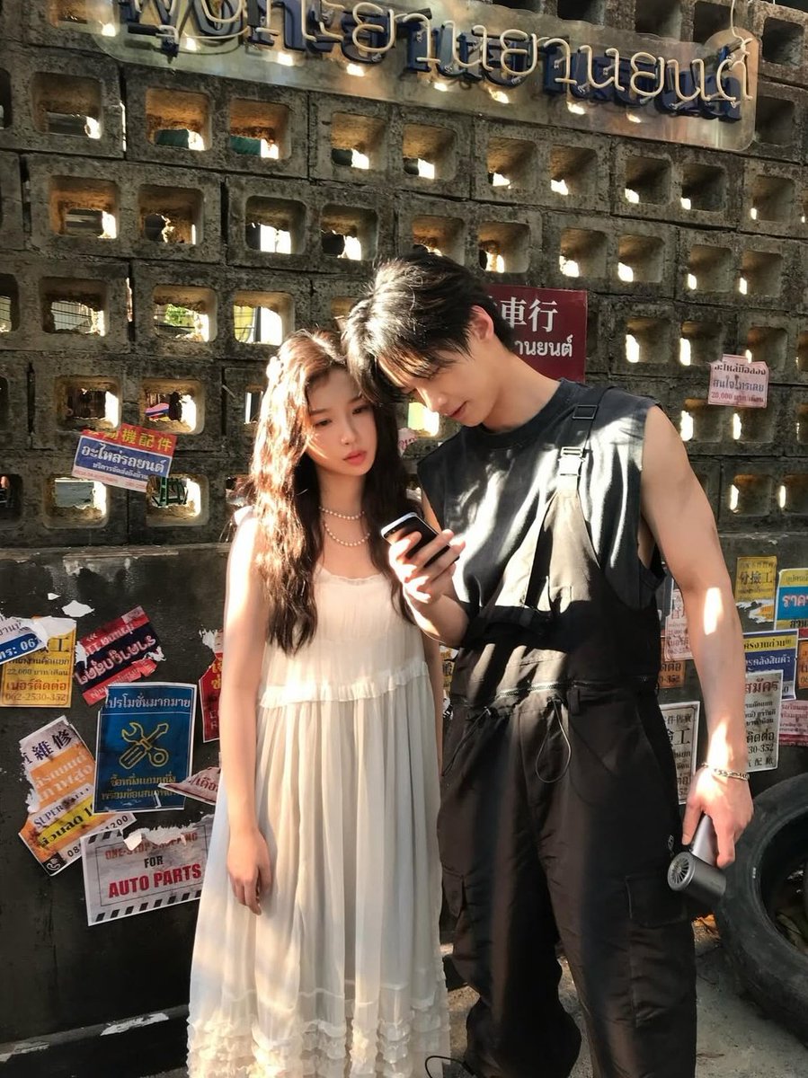 yu shuxin pics tweet media