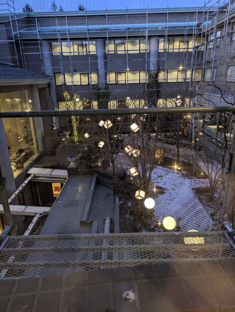 realStepdog's tweet image. holy shit sakuzyo reference