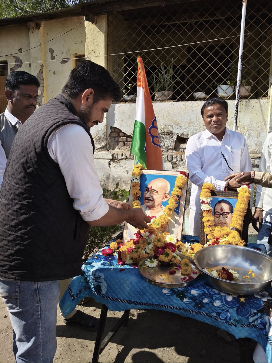ArvindBKU11's tweet photo. भारतीय स्वतंत्रता संग्राम से लेकर आज तक सदैव देश की एकता, अखंडता को अक्षुण्ण रखने वाली अखिल भारतीय कांग्रेस‌‌ पार्टी के स्थापना दिवस के अवसर पर समस्त कार्यकर्ताओं तथा कांग्रेस विचारधारा में अटूट विश्वास रखने वाले समर्थकों को हार्दिक शुभकामनाएं। https://t.co/3WqLFijb4z