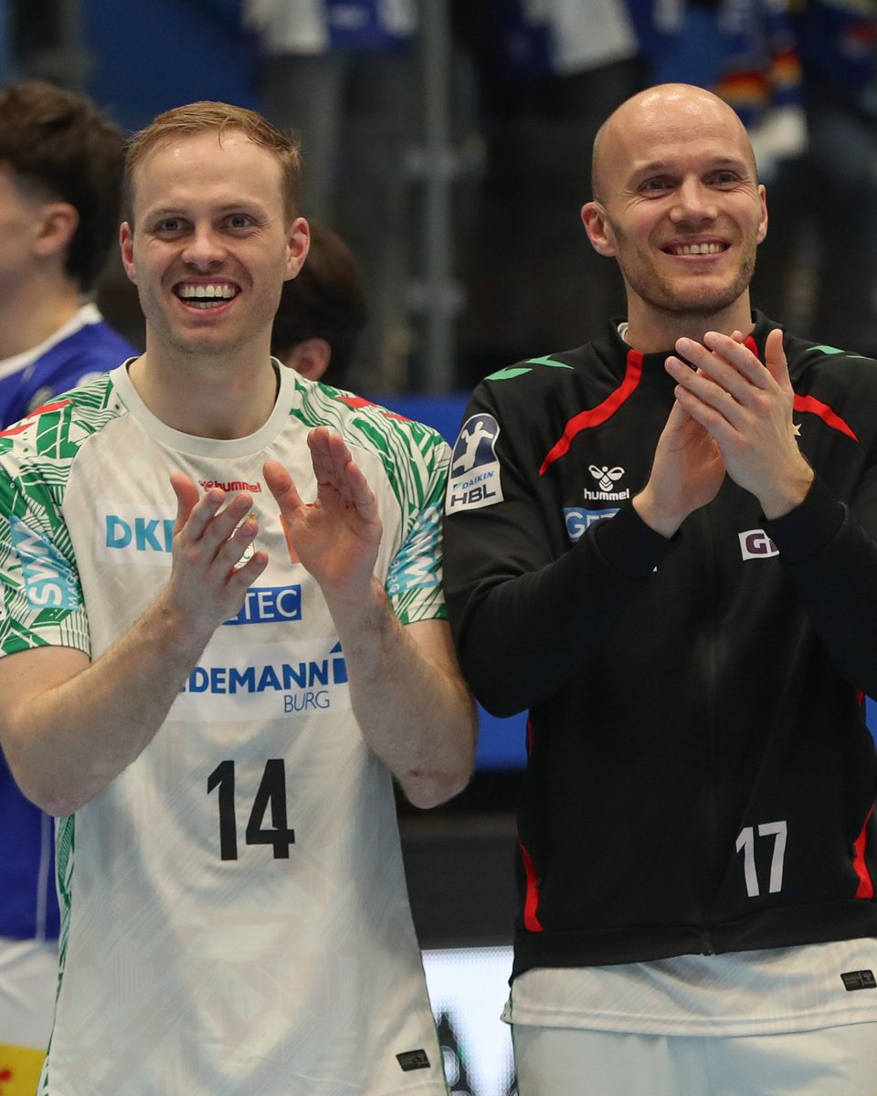 SCMagdeburg's tweet image. It´s a wrap! 🤩

Wir beenden das Jahr 2️⃣0️⃣2️⃣5️⃣ mit einem Auswärtssieg in Eisenach.
_____
#SCMHUJA #JAHRESENDE #ITSAWRAP #SCMAGDEBURG #HANDBALL I 📷 Franziska Gora