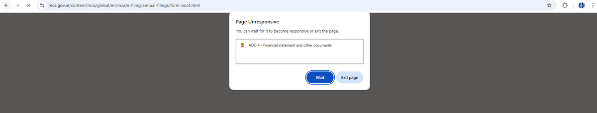 yours_stranger's tweet photo. not able to prepare single form since morning 8.00 am @HelpdeskMCA21V3 @MCA21India 
Apologies, couldn't raise complaint https://t.co/tBTBSqRKic