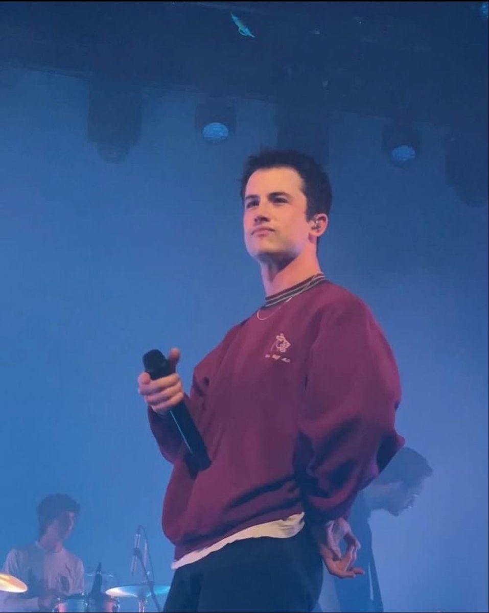 𝐂𝐋𝐀𝐘. tweet media