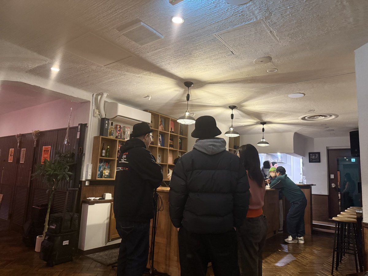 SlidingCafe's tweet image. 最近毎日利用している近所のスタジオのイヤーエンドパーティー🎉