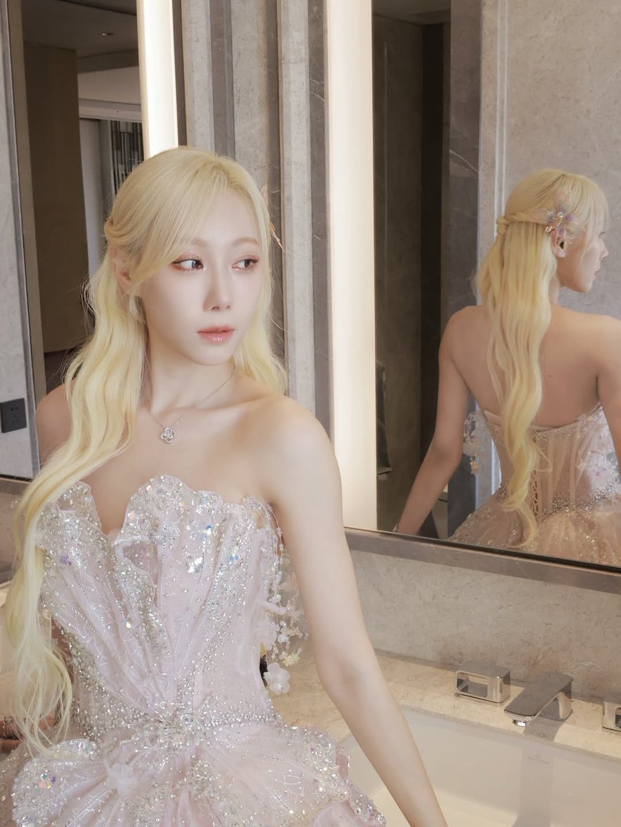 83cause's tweet image. 와엄마