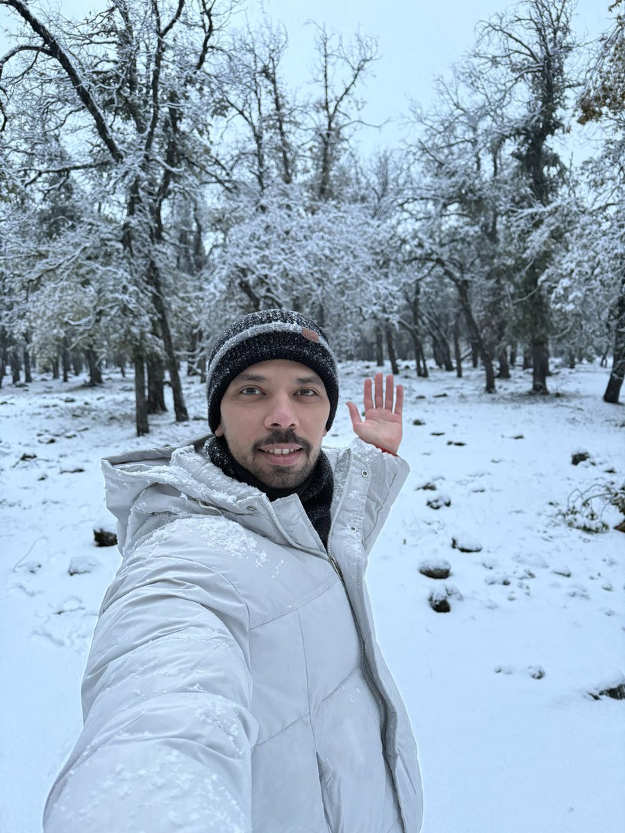 هنا اقليم افران بـ المغرب 🇲🇦😍❄️

#كأس_الأمم_الإفريقية 
#ثلج #AFCON2025