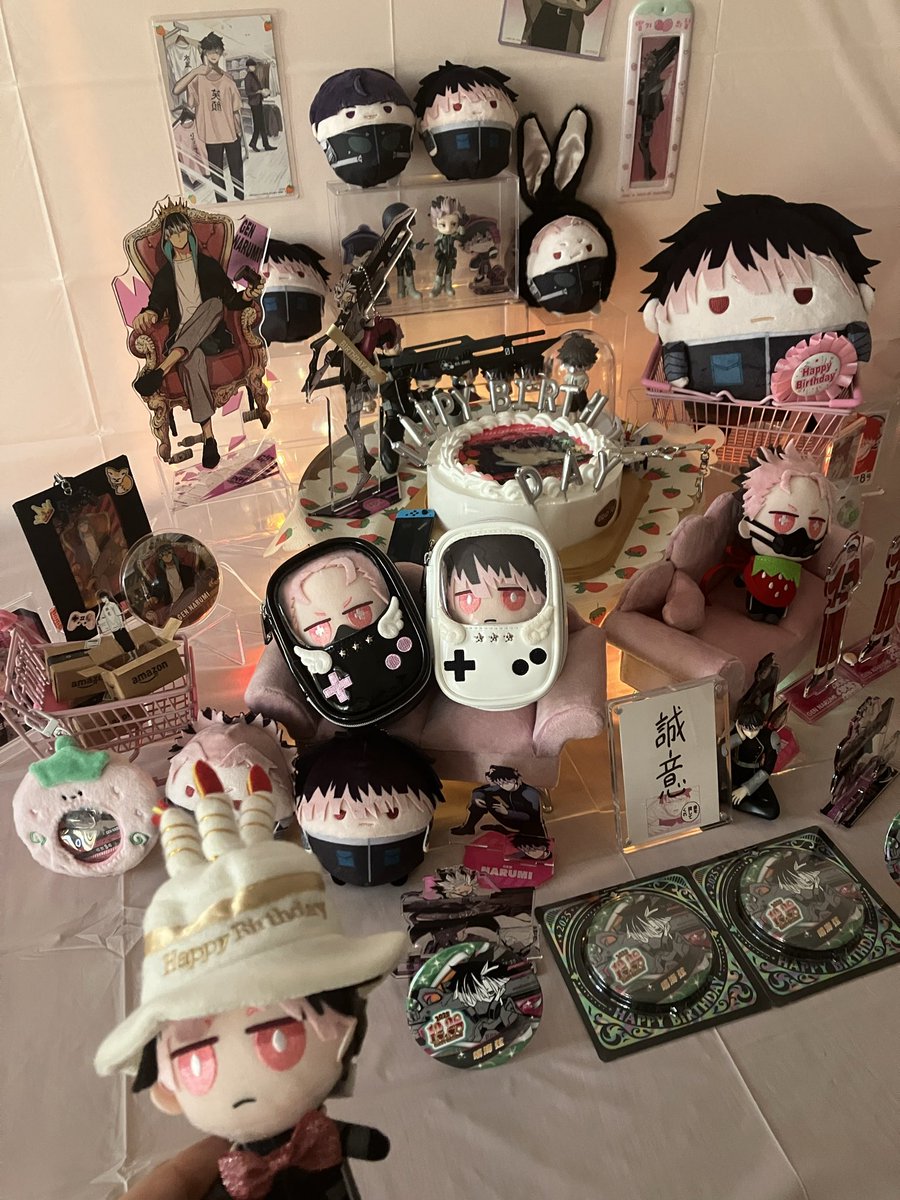 ex Gothic lolita tweet media