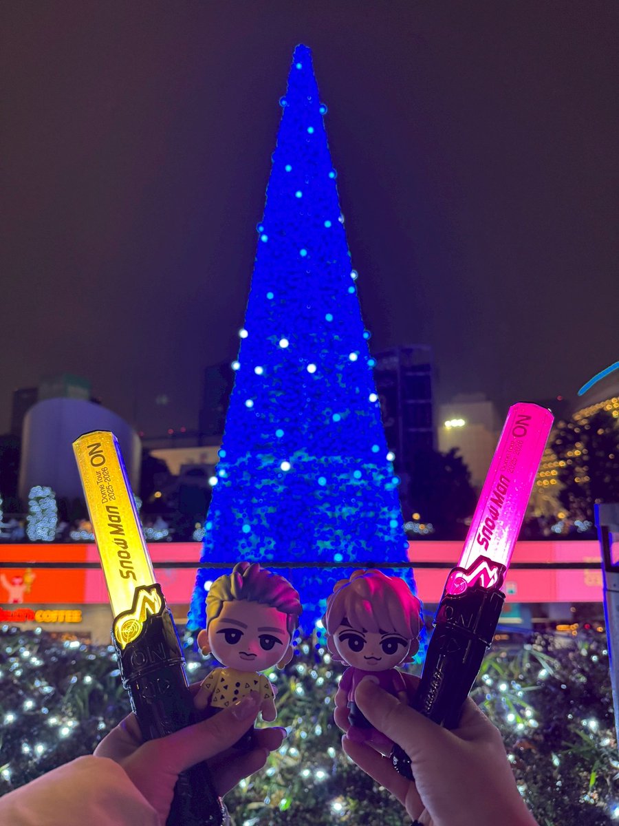 s_m22s's tweet photo. これは東京公演の思い出たち https://t.co/H9K5qMvtss